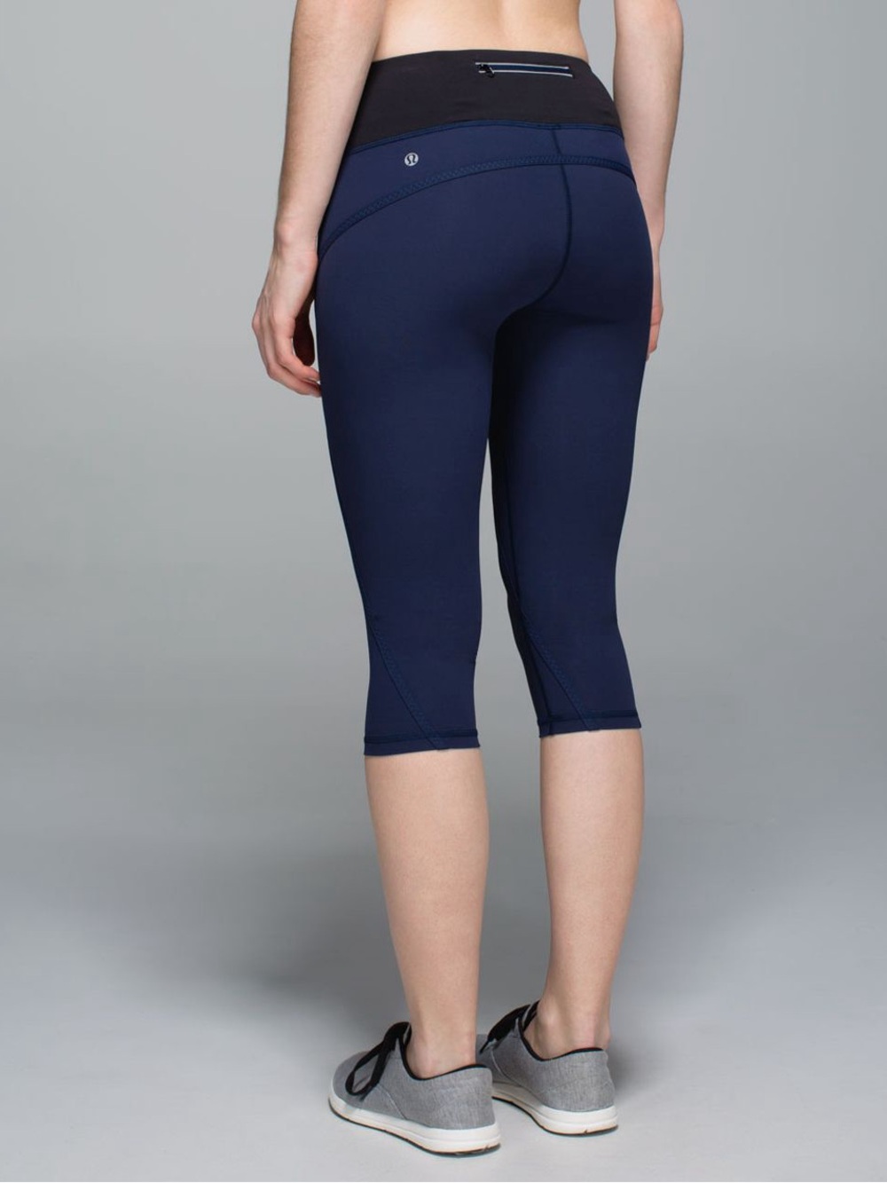 Lululemon Pedal Pace Crop Deep Navy / Black